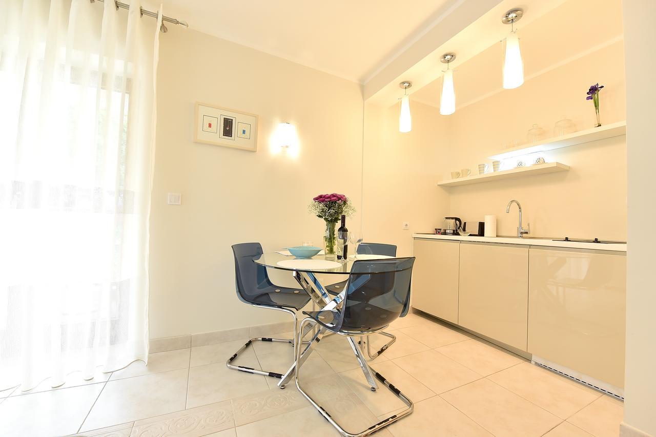 Apartment Maniva Kotor Bagian luar foto